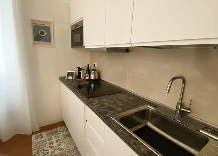 Lovingrome Colosseum Apartman Róma